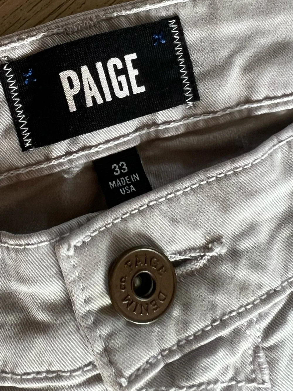 PAIGE NORMANDIE  Straight Leg Jeans • 33